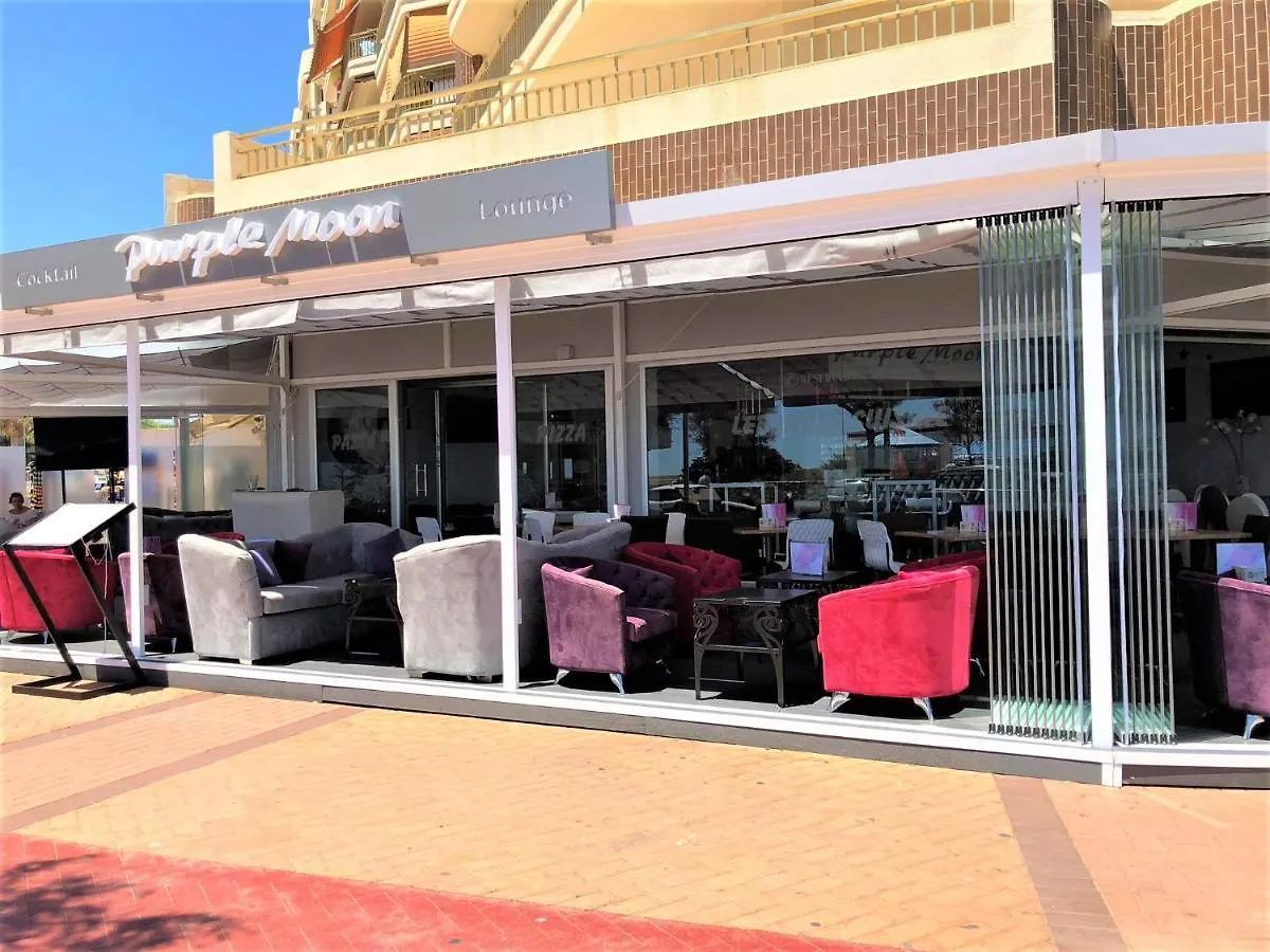 Apartamento Frente a la playa Fuengirola Doña Sofia E 0*,  España
